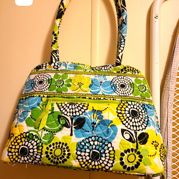 Vera Bradley Handbags - Vera Bradley Bowler Bag